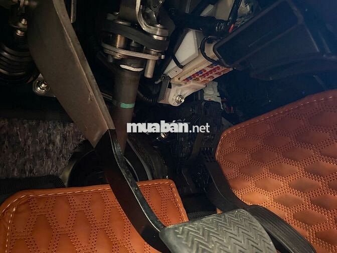 Toyota Innova 2023 G 2.0 AT - 9706 km