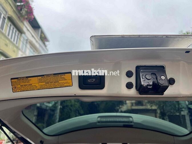 Toyota Venza 2009 Trắng - 96000km