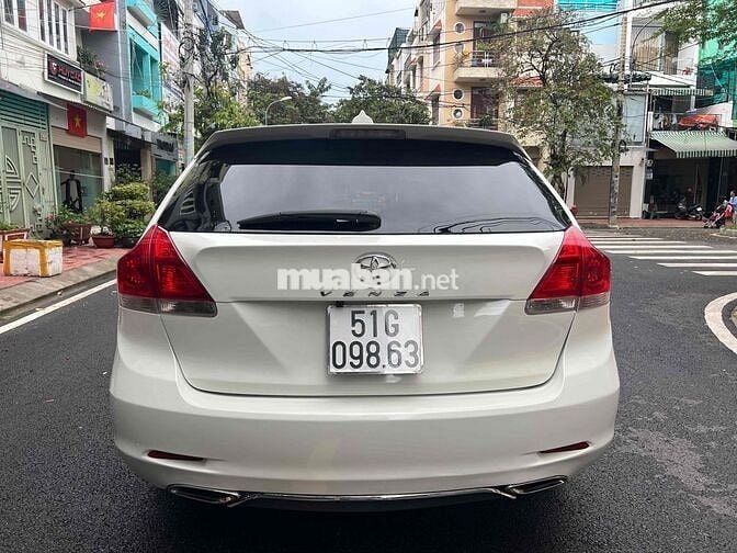 Toyota Venza 2009 Trắng - 96000km