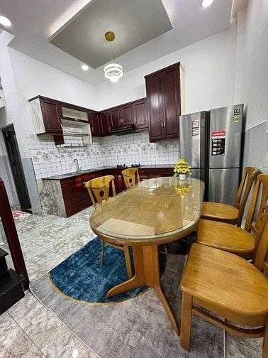 Bán nhanh nhà định cư Úc đường Lê Tự Tài-Phú Nhuận 1Tỷ990 hẻm rộng