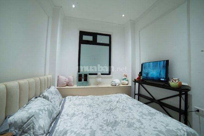 Nhà 4,5T đẹp ngõ Tôn Đức Thắng-Văn Miếu ngõ 2,5m cách Mp 60m dt 18m 