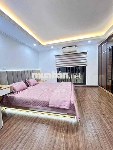 Lô Góc Ba Đình 50m2 - 4 Tầng KCBT - 5M Ra Phố - Ở Ngay - Giá 9 Tỷ