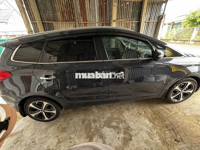 KIA RONDO 2016 Số tự động Đen