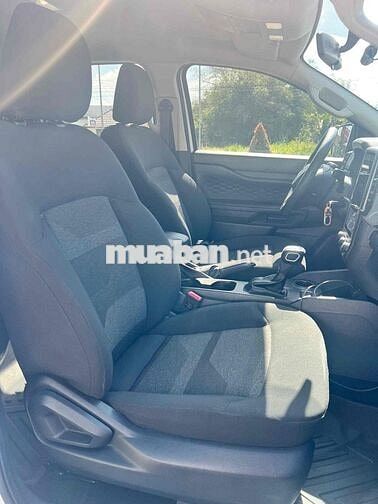 Ford Ranger XLS 1 Cầu 2024 48.000 km Trắng Hãng