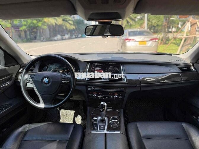 BMW 730i 2014 Đen