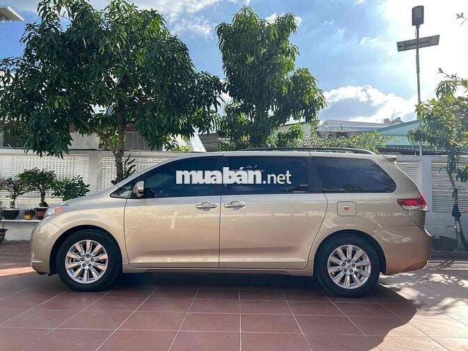 Toyota Sienna 2012 - 86000 km