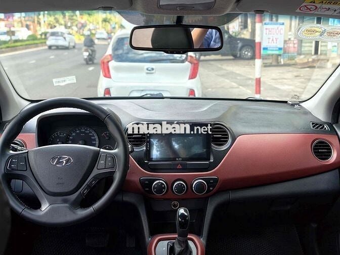 Hyundai Grand i10 2021 Sedan 1.2 AT - 36000 km