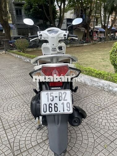 Honda Vision Trắng 17000 km