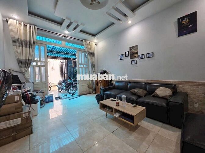 Bán nhà riêng tại Hiệp Bình Chánh, 6,6 tỷ, 65,9m2, 2PN + 2WC + 3 tầng