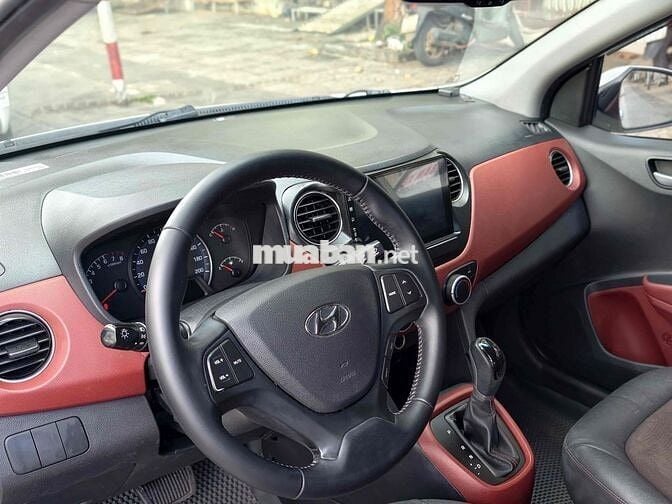 Hyundai Grand i10 2021 Sedan 1.2 AT - 36000 km