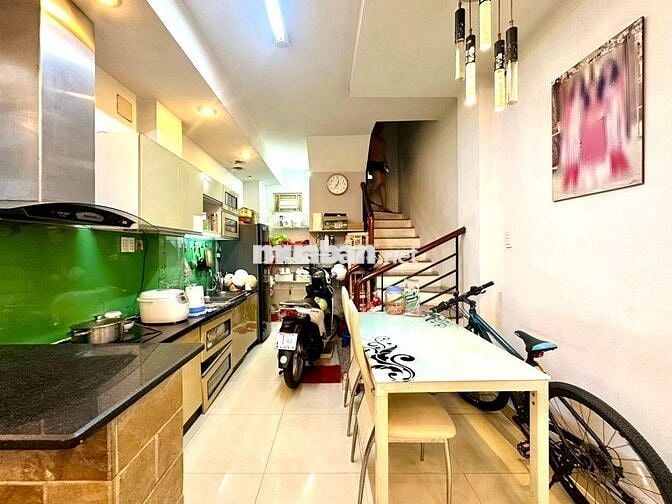 NHÀ NGUYỄN ĐÌNH CHIỂU, Q.3, HẺM 5M, 115m.2 DTS, 4 TẦNG, SỔ A4, 8.X T.ỷ