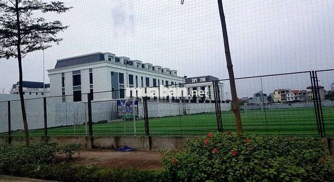 Cho thuê căn hộ chung cư 95m 2 ngủ 2 wc