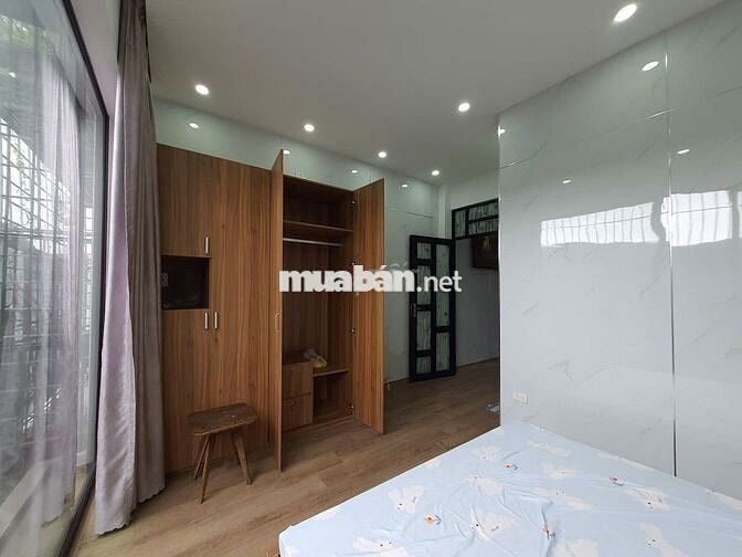 Cho thuê nhà 3 phòng ngủ, full máy sấy, lò nướng, máy rửa chén bát