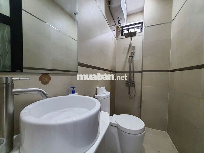 Cho thuê nhà 3 phòng ngủ, full máy sấy, lò nướng, máy rửa chén bát