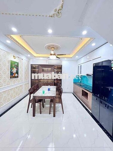 Lô Góc Ba Đình 50m2 - 4 Tầng KCBT - 5M Ra Phố - Ở Ngay - Giá 9 Tỷ