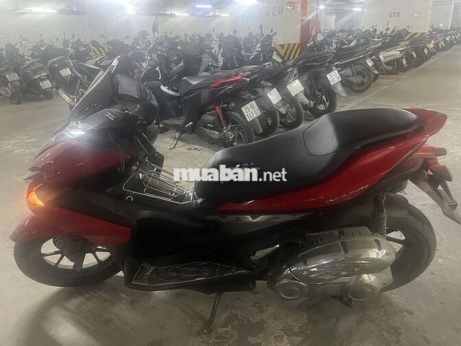Yamaha NVX 2018 màu Đỏ
