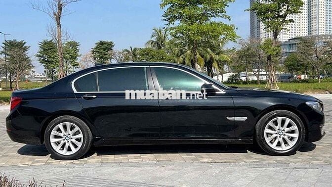 BMW 730i 2014 Đen