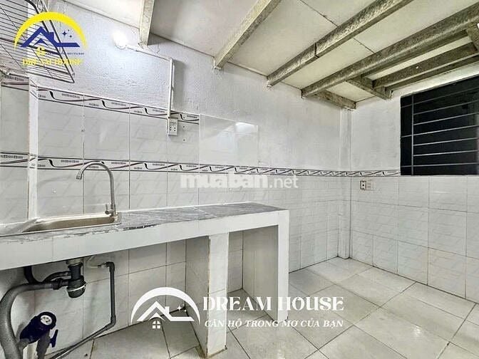 Dãy Phòng Trệt Cạnh Aeon Tân Phú, Gác Cao Không Đụng Đầu, An Ninh.