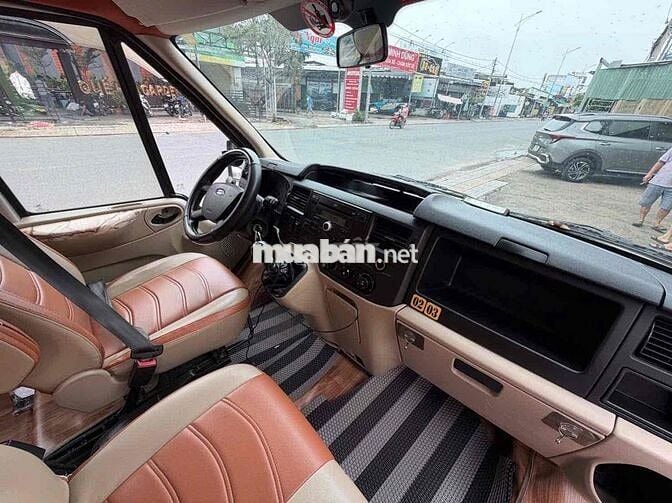 Ford Transit 2016 Standard MID - 160000 km