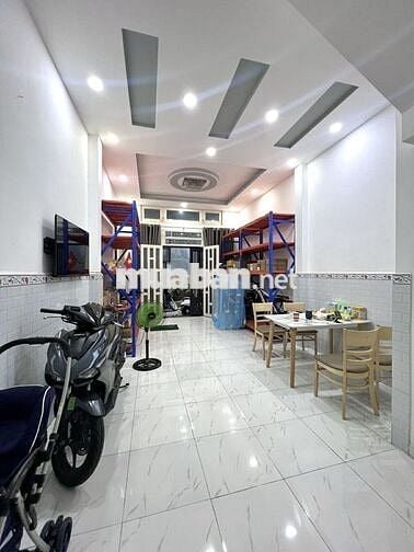 Bán Nhà, 4M X 15M, Hẻm Xe Hơi, Trịnh Đình Trọng, Tân Phú Giáp Tân Bình