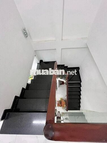 Bán Nhà, 4M X 15M, Hẻm Xe Hơi, Trịnh Đình Trọng, Tân Phú Giáp Tân Bình