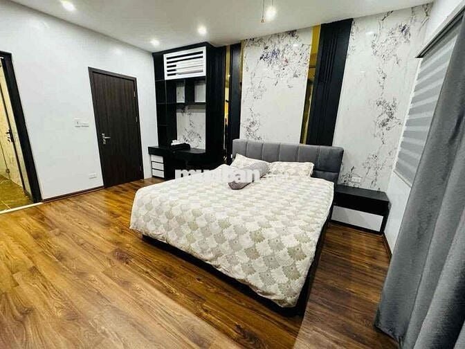 🎈.LÔ GÓC HAI BÀ TRƯNG - THANG MÁY - GẦN PHỐ - Ô TÔ NHỎ VÀO NHÀ