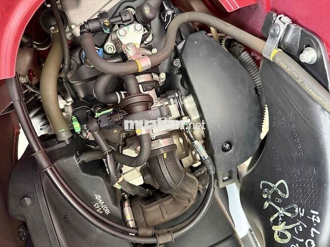 Vespa iget Phố - 16.000 2 khoá