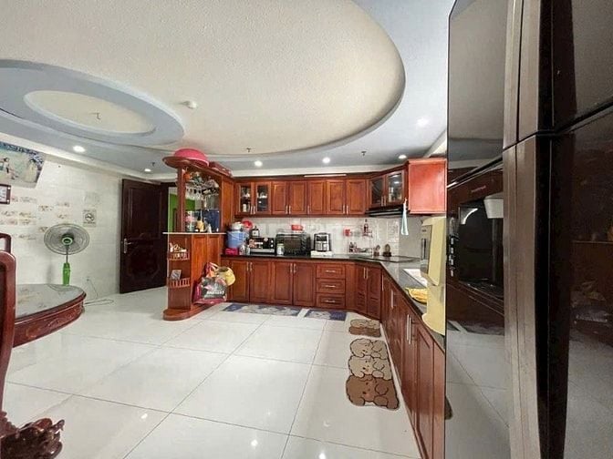 NHÀ BÁN QUANG TRUNG P.8 VÀO 1 TRỤC