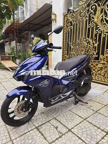 Honda Air Blade 2019 màu Xanh dòng này máy ngon
