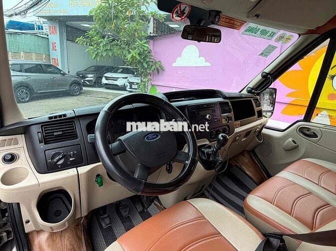 Ford Transit 2016 Standard MID - 160000 km