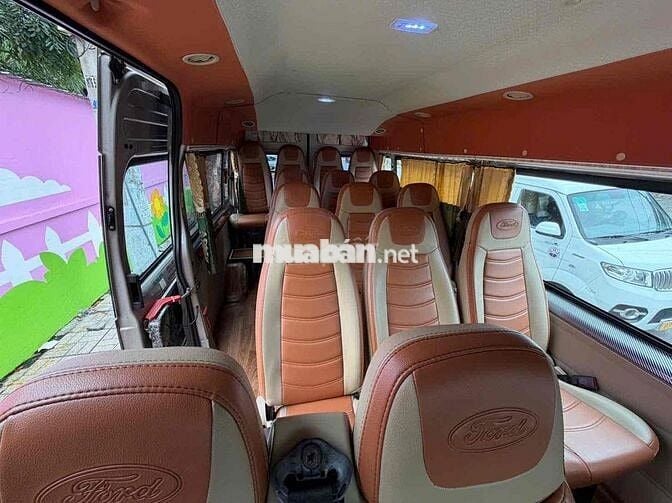 Ford Transit 2016 Standard MID - 160000 km