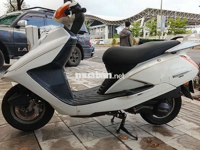 Honda Stream Trắng đã sử dụng