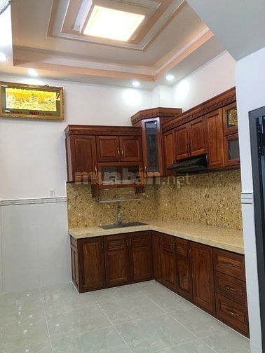 Nhà Đẹp Dọn Vào Ở Liền,Khu Buôn Bán,Thuận tiện đi lại các quận