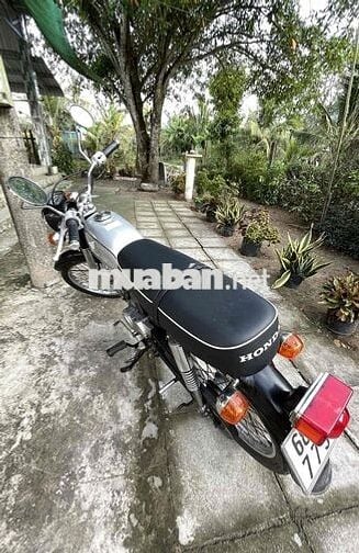 Honda CD 67 Bạc 100cc