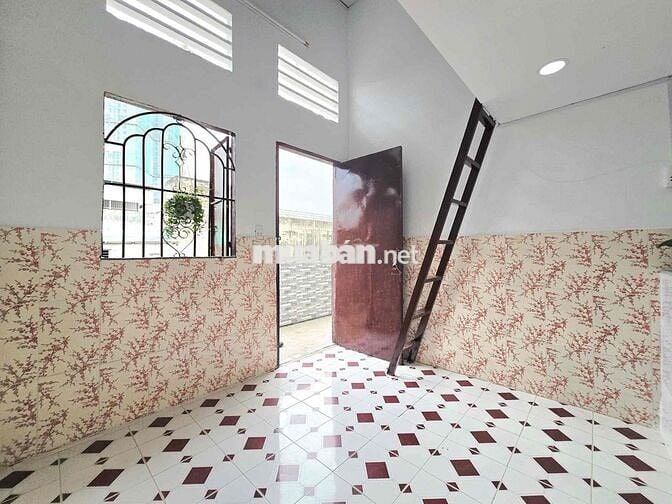 An Bình, Dĩ An, Bình Dương (gần chợ Việt Lập) Gác cao, ban công thoáng