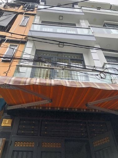 Nhà Đẹp Dọn Vào Ở Liền,Khu Buôn Bán,Thuận tiện đi lại các quận