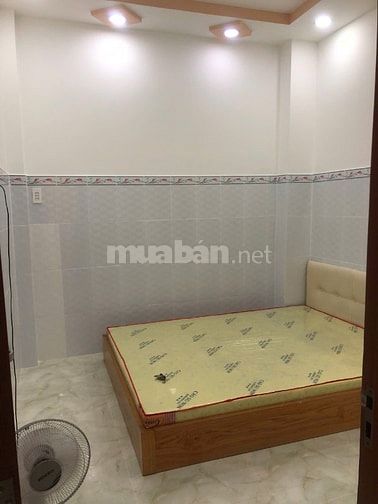 Nhà Đẹp Dọn Vào Ở Liền,Khu Buôn Bán,Thuận tiện đi lại các quận