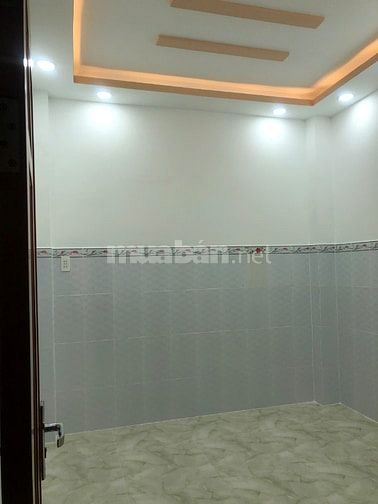 Nhà Đẹp Dọn Vào Ở Liền,Khu Buôn Bán,Thuận tiện đi lại các quận