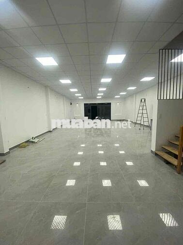 cho thuê kho xưởng  6000m2 đạt chuẩn ISO