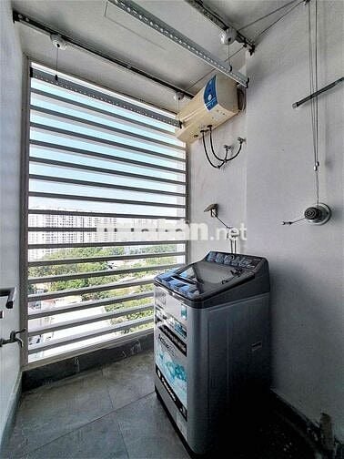 Cho thuê căn hộ 3 phòng ngủ 2WC. chung cư Orchard Garden. p9 Phú Nhuận