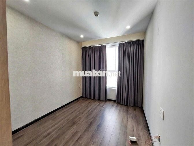 Cho thuê căn hộ 3 phòng ngủ 2WC. chung cư Orchard Garden. p9 Phú Nhuận