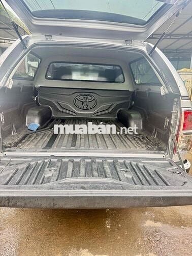 Toyota Hilux 2019 Số tự động Bạc