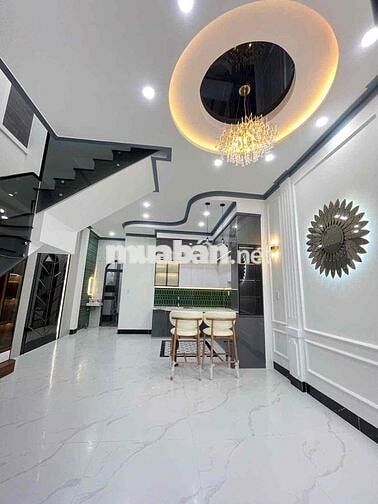 NHÀ LẦU MÁI THÁI FULL NỘI THẤT TRUNG TÂM PHƯỜNG 3 (3 phòng ngủ)