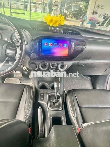 Toyota Hilux 2019 Số tự động Bạc