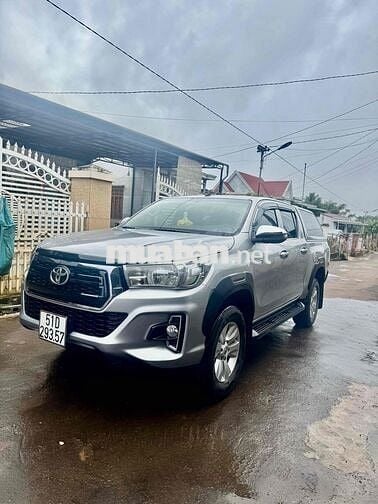 Toyota Hilux 2019 Số tự động Bạc