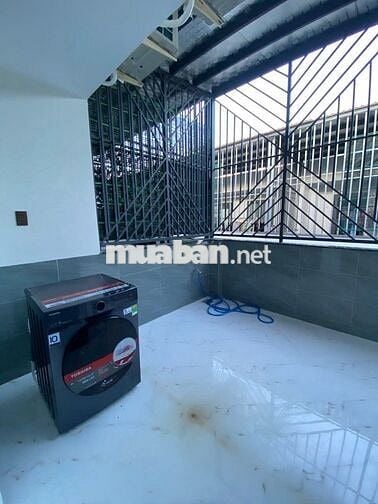 CHO THUÊ NHÀ 4 TẦNG 4 PHÒNG NGỦ CÓ THANG MÁY BẮC NHA TRANG