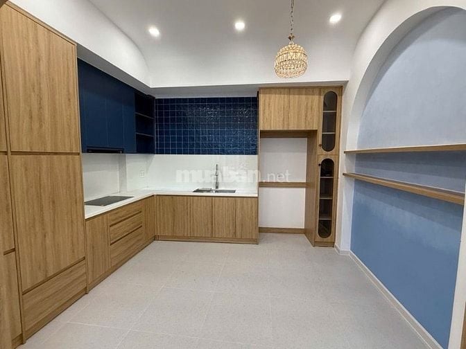 Nhà mới đón TẾT - 4PN - HXH - Tân Quý - Vài bước ra AEON, CELADON CITY