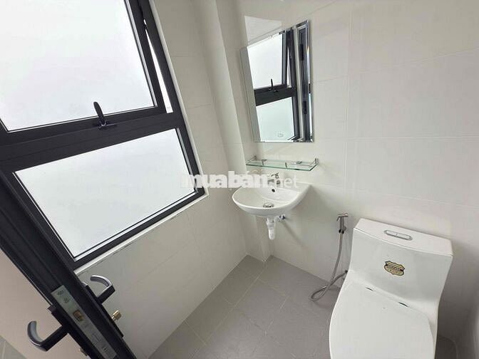 STUDIO CÓ TỦ LẠNH, MÁY LẠNH, TỦ QUẨN ÁO MỚI 100%_Vườn Lài Q12