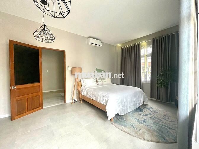 CHO THUÊ NHÀ 2 TẦNG CÓ SÂN RỘNG ÔM GÓC FULL NỘI THẤT HẺM PHỐ TÂY