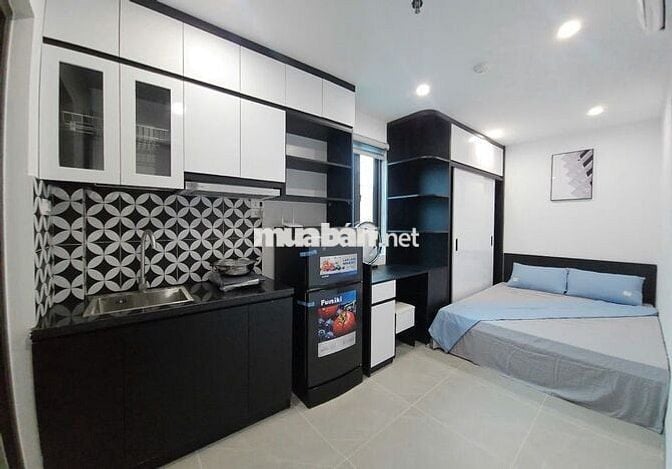 Bán toà CHDV Trịnh Văn Bô HIẾM CÓ Lô Góc 8Tầng X81m2, 25Phòng khép kín